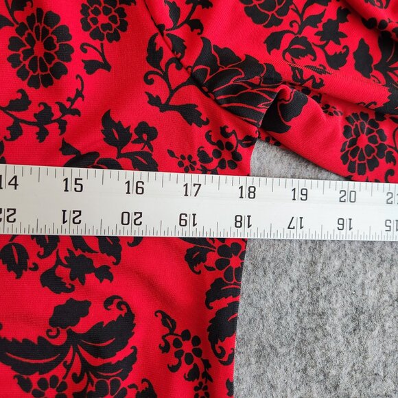 Charter Club Liquid Knit Stretch V-Neck Tank Top Women's S Red Vamp Whimsigoth - Picture 10 of 11